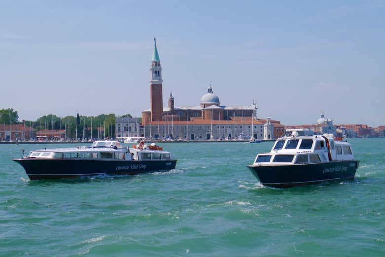 Navigando nella laguna veneziana