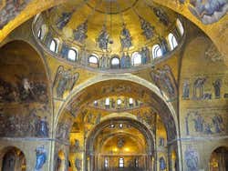 Basilica di San Marco, interno