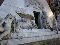 Santa Maria Gloriosa dei Frari, Tomba di Canova